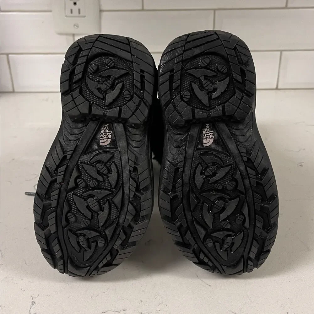 The North Face Kids' Shellista Lace Waterproof Black Fur-Lined Boots Size 11